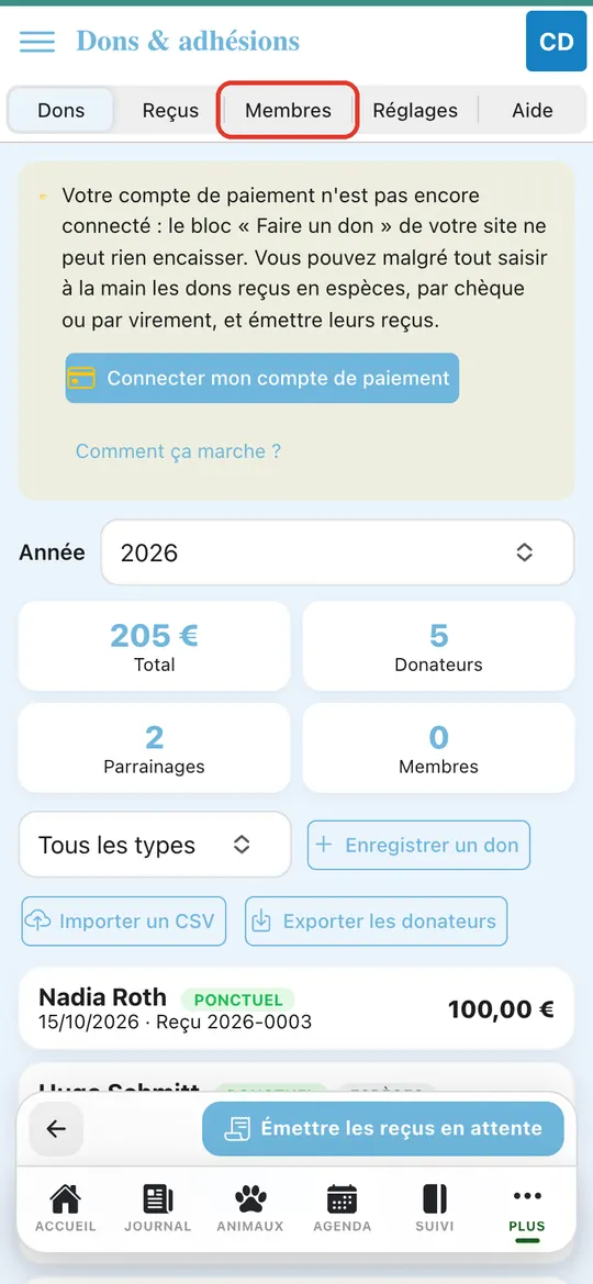 Capture de l'application : Écran Dons & adhésions, onglets en haut. Appui sur Membres