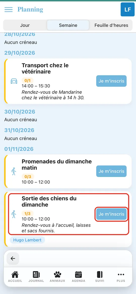 Capture de l'application : Planning, vue Semaine : carte « Sortie des chiens du dimanche », 10:00 – 12:00, Hugo déjà inscrit