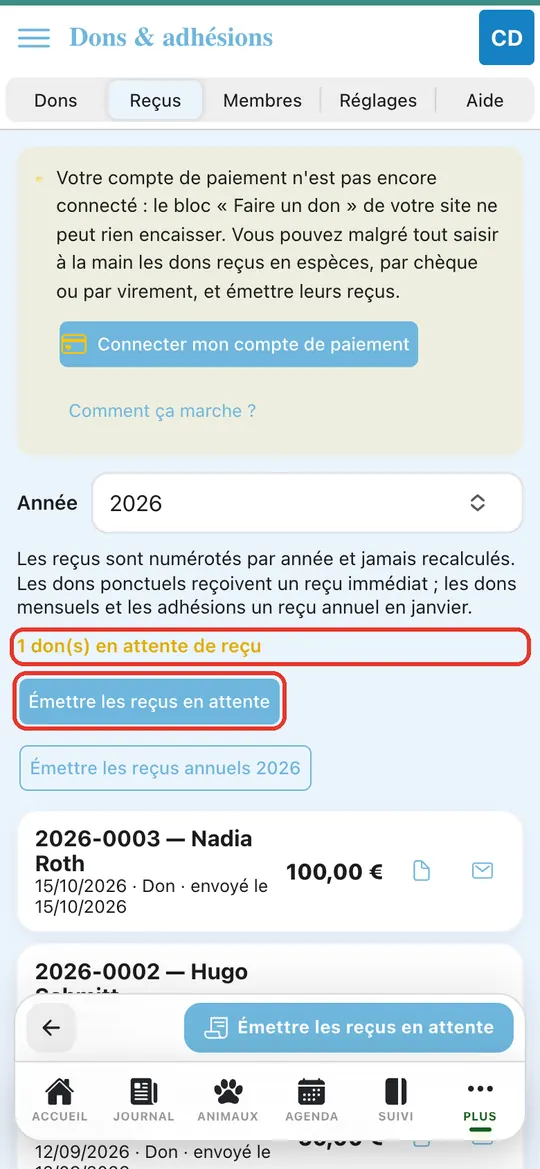 Capture de l'application : Onglet Reçus : « 1 don(s) en attente de reçu », bouton Émettre les reçus en attente