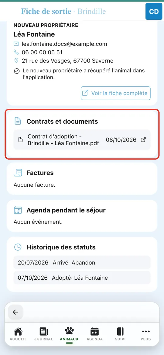 Capture de l'application : Bloc Contrats et documents : contrat d'adoption PDF